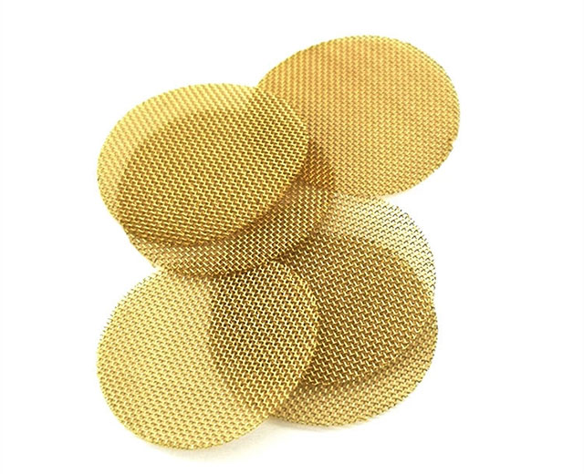 Smoking pipe screen