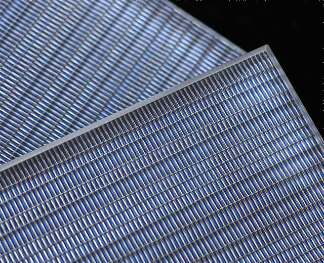 Laminated glass metal mesh