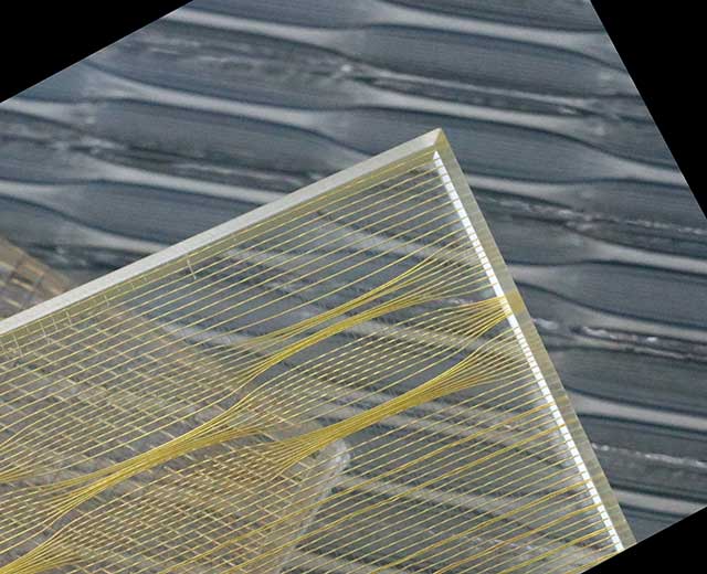 Laminated glass metal mesh