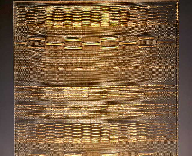 Laminated glass metal mesh