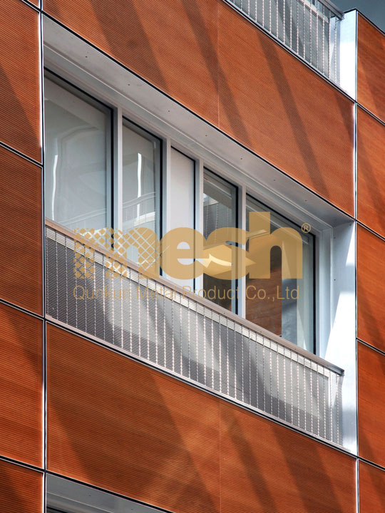 Sophisticated luxury: Woven Wire Drapery for luxurious interior finishes