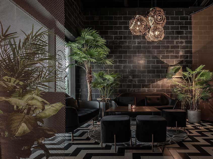 How to Reduce Import Cost When Buying Architectural Woven Mesh in Bulk