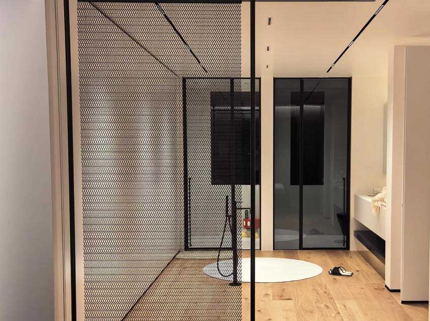 Architectural Wire Mesh for Middle East Construction Projects