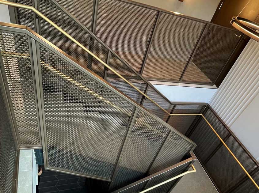 Is Architectural Wire Mesh Suitable for Curtain Walls and Sunshades? Is Architectural Wire Mesh Suitable for Curtain Walls and Sunshades?