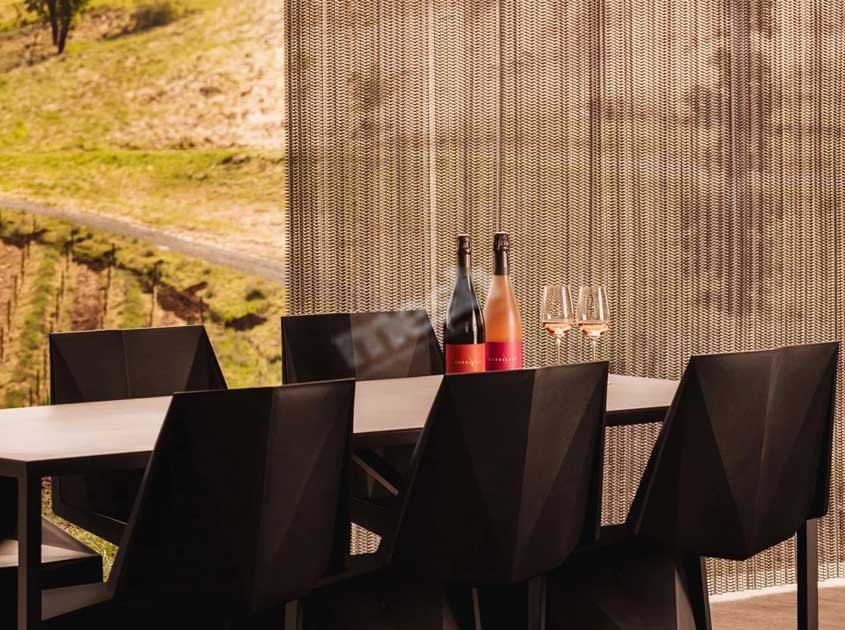 Aluminum Chain Curtain vs Traditional Fabric Curtain: Differences, Applications and Buying Guide Aluminum Chain Curtain vs Traditional Fabric Curtain: Differences, Applications and Buying Guide