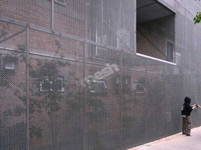 How to Select the Right Metal for Architectural Mesh: Stainless Steel, Aluminum and Carbon Steel Compared